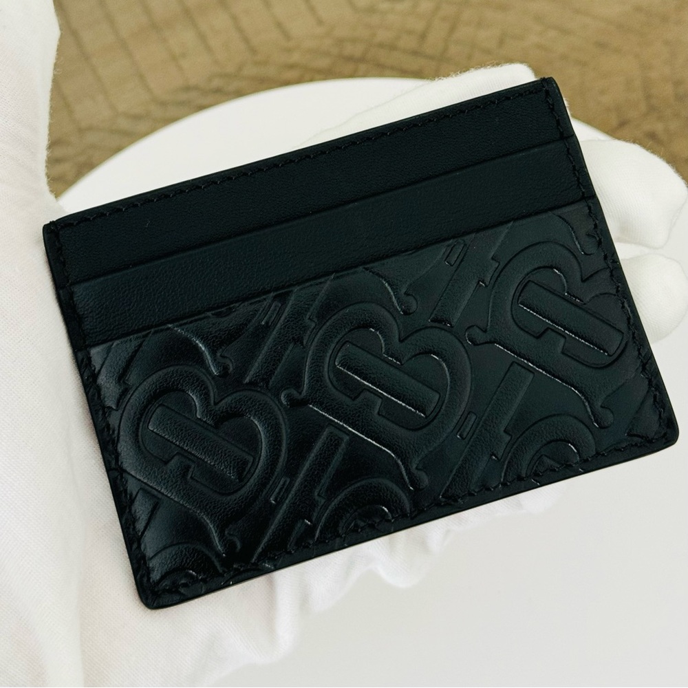 Burberry Embossed Card Holder - NWOT - Picture 6 of 6